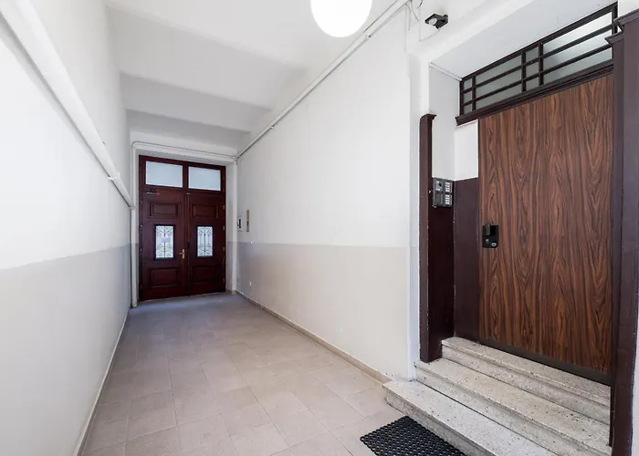 Cracow Urban Haven Apartment